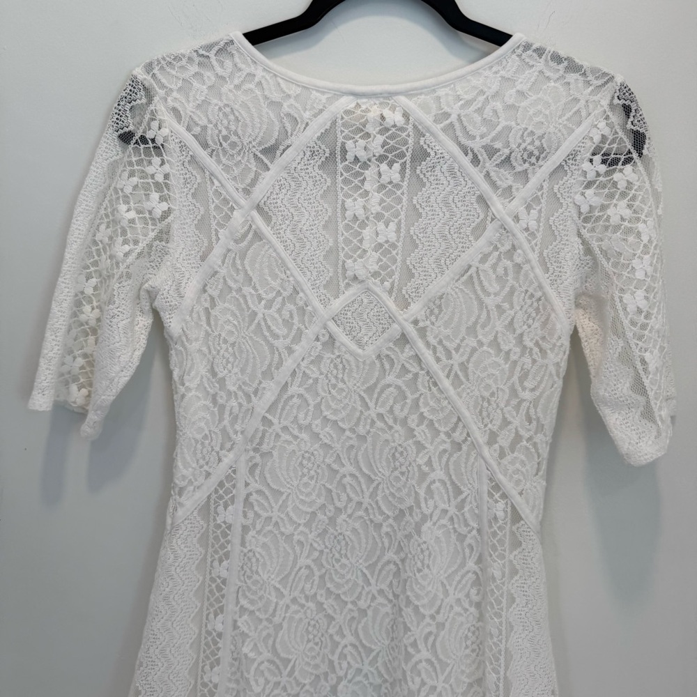 Sundance Lace Dress size 8p - Picture 8 of 14